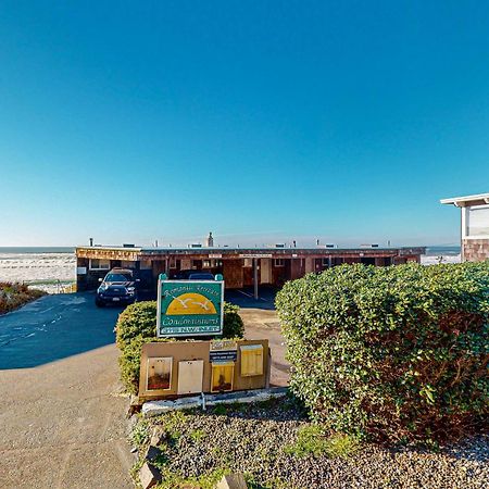 Sebastian'S Crib Condo Lincoln City Exterior foto